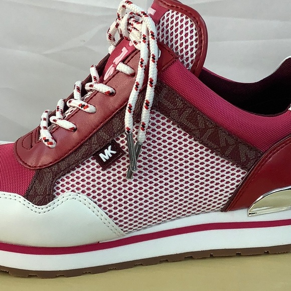 COPY - NWT Michael Kors Shoes - Picture 3 of 8